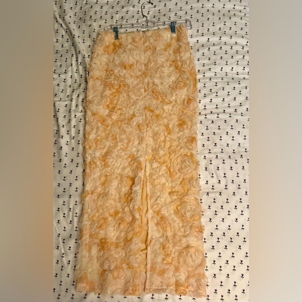 HELLO MOLLY HOTEL LOBBY MAXI SKIRT YELLOW SIZE 4 NWT - Picture 7 of 8